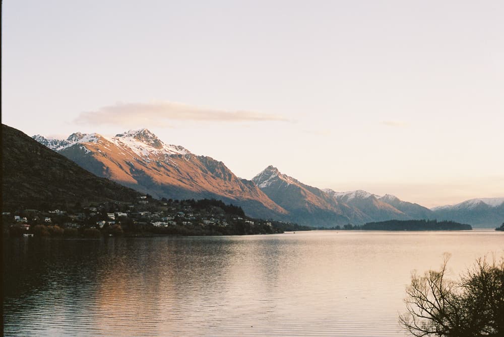 New Zealand, Winter (Film)